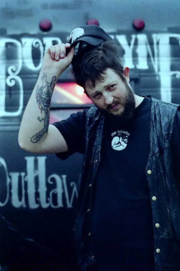 Bob Wayne & The Outlaw Carnies on massive European tour